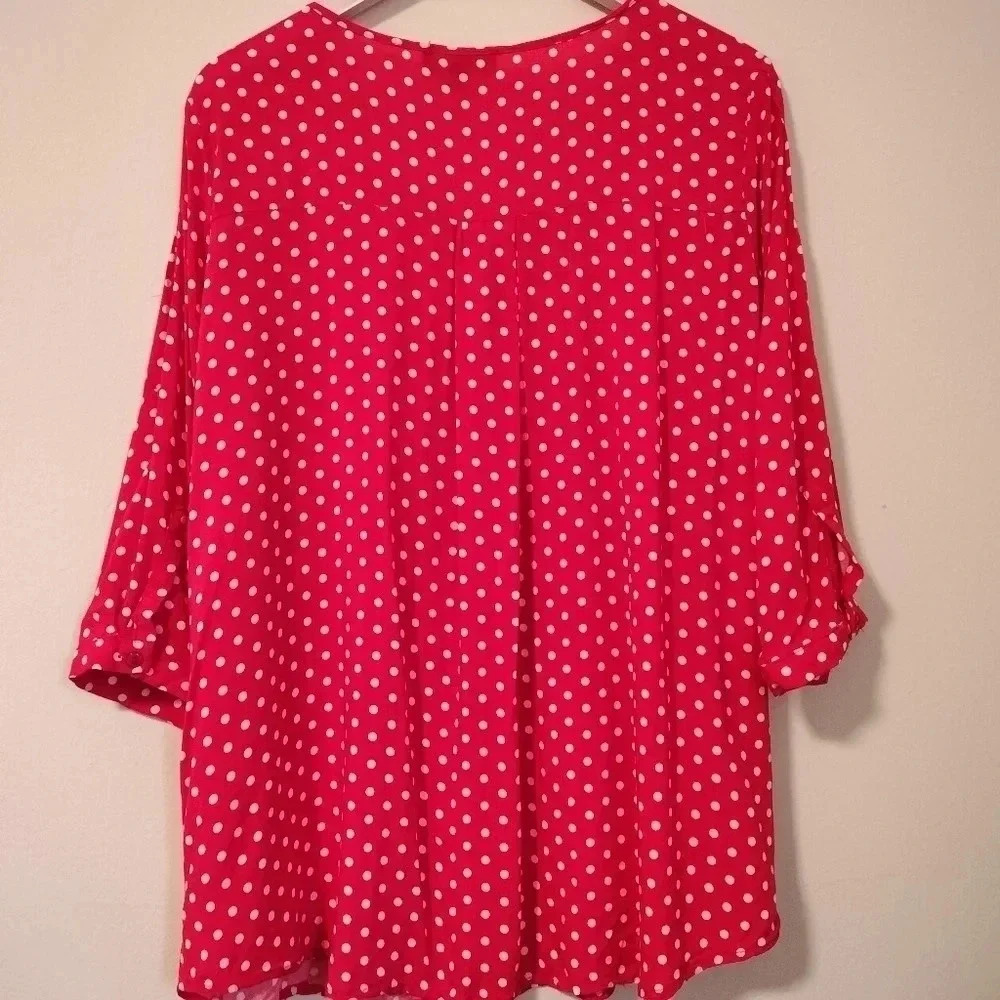 Suzanne Betro Red White Dots Short Adjustable Sleeves V Tie neckline Sz 1X - Picture 6 of 9